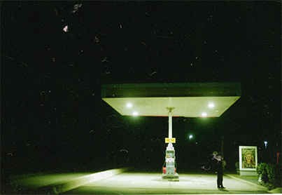 Exode - image 1 | Photographie argentique - Portra 400 - Tirage 8x10cm