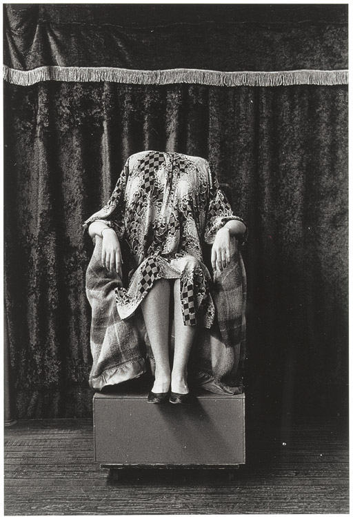 Headless woman | Diane Arbus, 1961