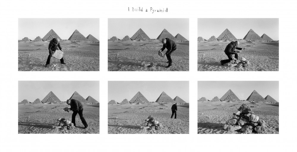 I build a pyramid | I build a pyramid,
Duane Mickaels,
6 photographies argentiques.