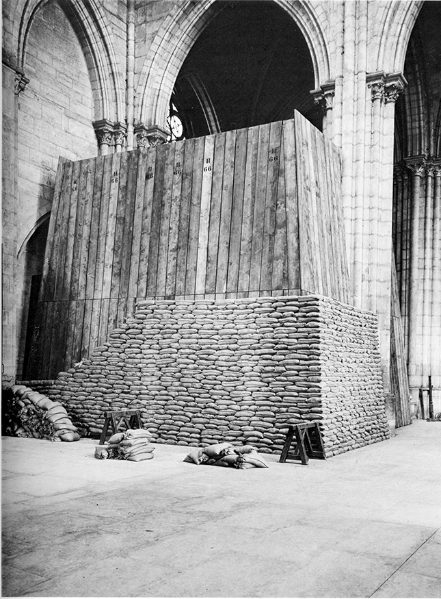 Renfort de la cathédrale d’Amiens | 1940
