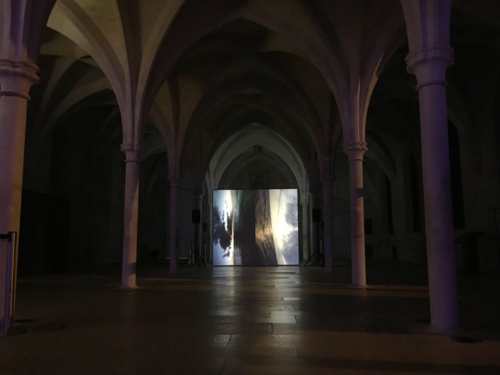 The Pit (Installation) | The Pit
2021
Video installation, HD,
Overhead projection (3x 3,38 m)
Loop vidéo,  246 min
Subwoofer
Great nave of the Collège des Bernardins
Nuit Blanche de Paris