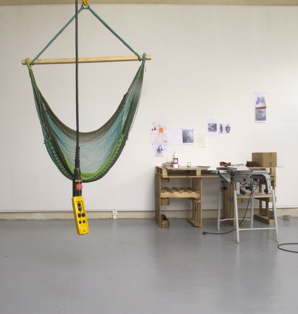 Branle | Vincent Chevillon, Hamac, 2015