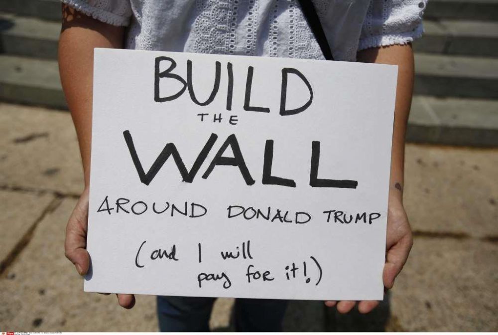 Build the wall | 