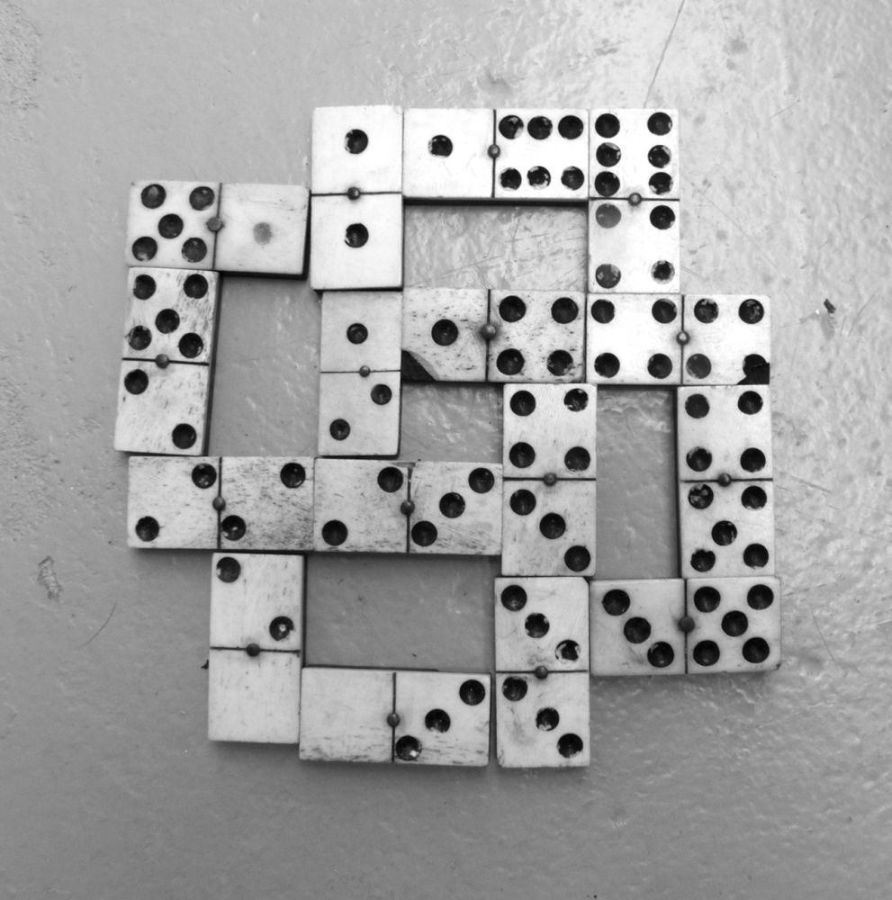 Caïn’s chains | Vincent Chevillon, Caïn's chains, Os, ébène, 2015