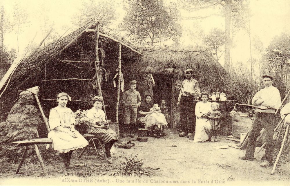 Famille de Charbonniers | 