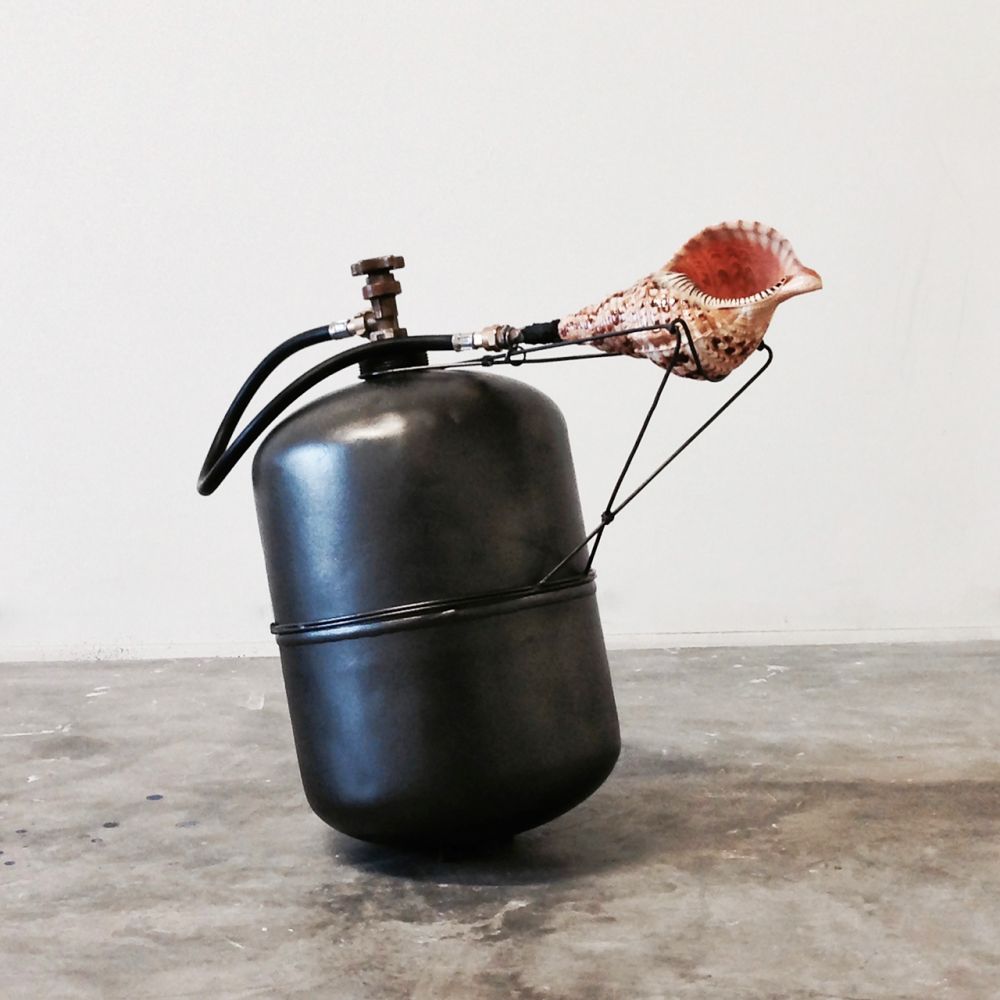 Les morts portent conseil! | Vincent Chevillon, Les morts portent conseil!, 62 × 53 × 45 cm, 2017